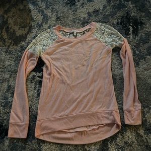 Delia’s - Small Long Sleeve